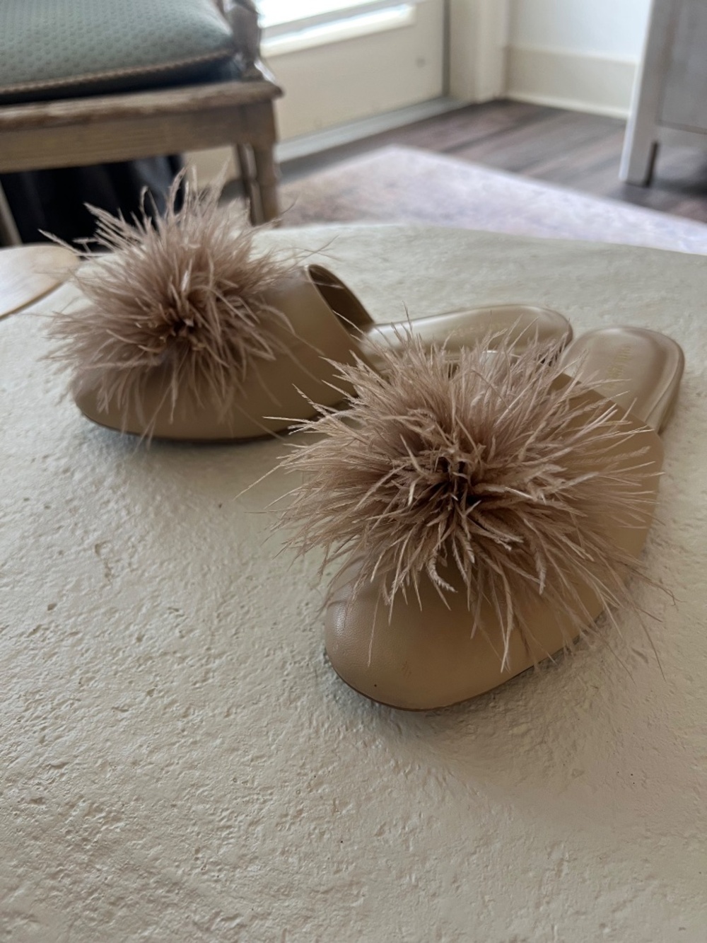 Cult Gaia Ray Ostrich Feather Mules, size 39.5, color Sand - Picture 2 of 6